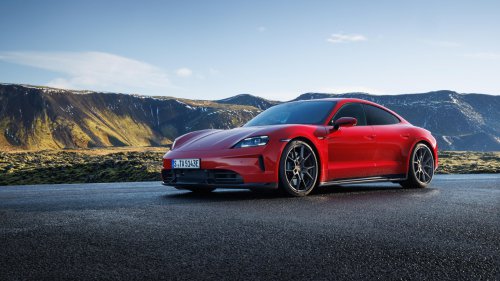 Porsche Eyes Output Cuts, Layoffs Amid Profit Slide