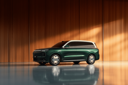 Li L9 Livis Bets on 5C Charging and 30K km Maintenance for EREV Differentiation