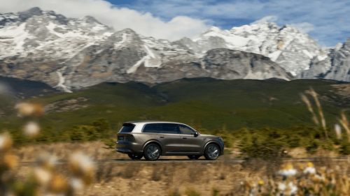 NIO Bags Four Spots in China’s Large EV SUV Ranking as AITO M9 Drops Out