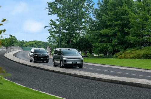 Leapmotor, Leapmotor Launches D99 MPV at $36,800 in Push Upmarket