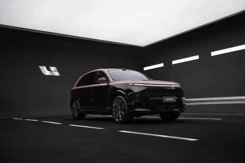 Li Auto, New Li Auto L8 First to Offer Connected Zero-Gravity Rear Seats