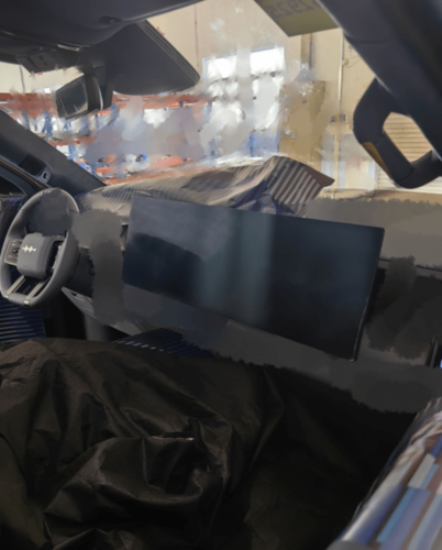 First Spy Shots Reveal BYD Fangchengbao Tai 9’s Dual-Screen Interior