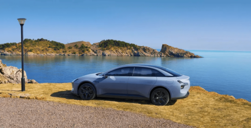 China EV Makers Set 2026 Sales Targets as Leapmotor, HIMA Expand and NIO, Xiaomi Hold