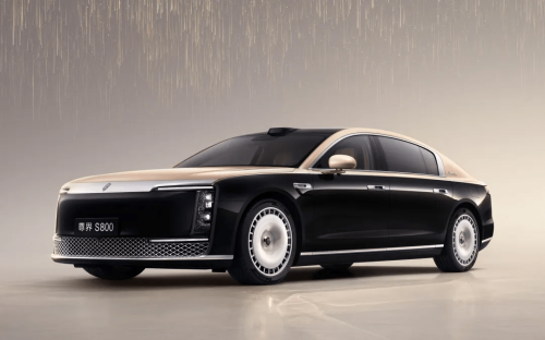Leapmotor, NIO, Xiaomi, China EV Makers Set 2026 Sales Targets as Leapmotor, HIMA Expand and NIO, Xiaomi Hold
