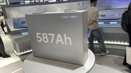 China’s LFP Cathode Shipments Hit 3.94 Mt in 2025 as Market Share Nears 80%
