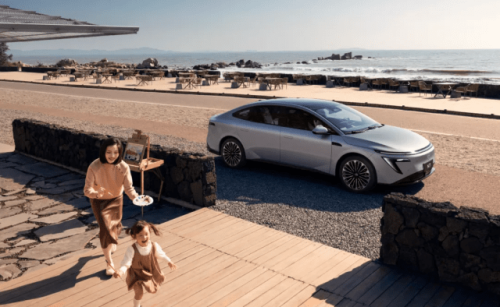 China JV Automakers Deepen Local Ties, Struggle to Regain EV Share