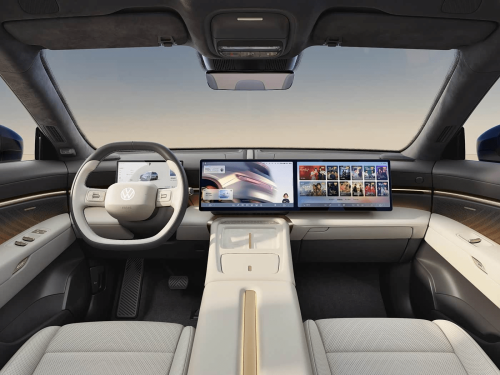 VW-Xpeng Joint EV UNYX 08 Rolls Off Production Line