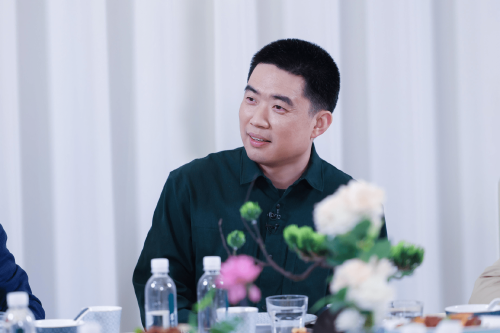 Li Auto CEO Considers First-Ever Share Buyback in Hong Kong