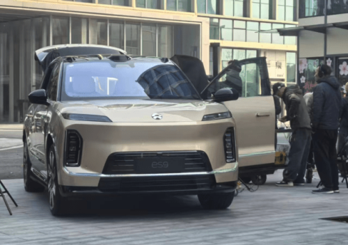 NIO ES9 Uncovered Spy Shots Leak Ahead of April 9 Debut