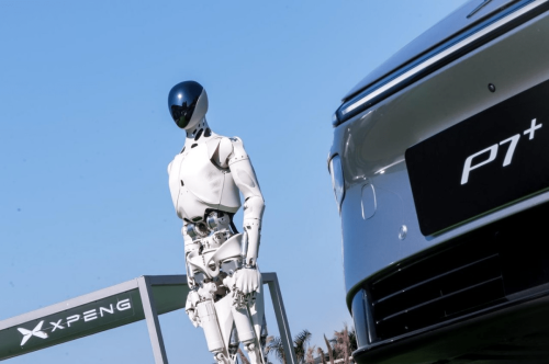 Buick, Battery, SAIC Deploys First Humanoid Robot on Buick Battery Production Line
