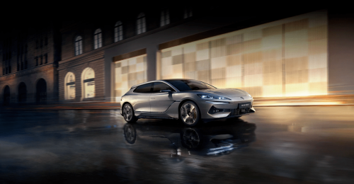 Shooting Brake Segment Heats Up in China as Huawei, Zeekr, NIO Step In