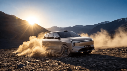 IM LS8 Racks up 10,000 Pre-orders in 45 Min, Rivals NIO ES8 and AITO M8