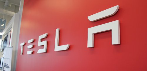 Tesla settles another wrongful death lawsuit, but not about Autopilot this time