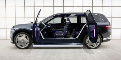 Genesis GV90 interior leaks with next-level luxury and big screens