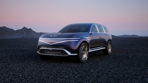 Genesis GV90 interior leaks with next-level luxury and big screens