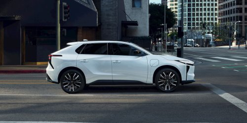 Toyota, Ford, SUV, Toyota sold more EVs in the US than Ford in Q1 with one SUV