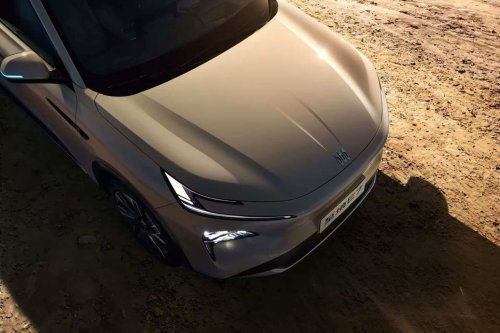 Bladder buster: Buick Electra E7 EREV goes nearly 1,000 miles