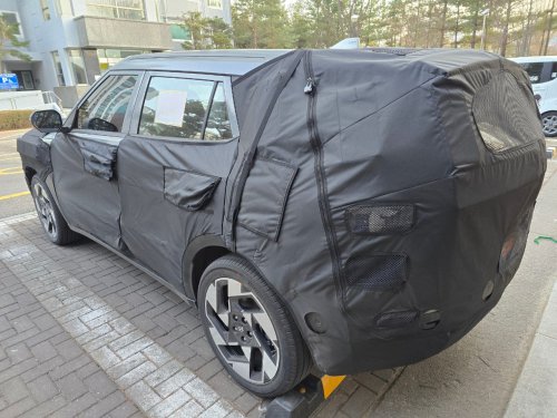 New Hyundai EV spotted that looks like the Crater SUV Concept