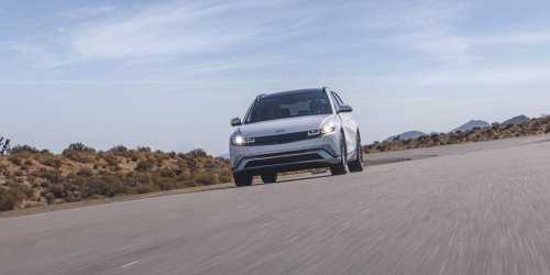 Hyundai | Hyundai Ioniq | Hyundai Ioniq 5 | Tesla | Hyundai IONIQ 5 spotted with upgrades that look more like Tesla