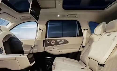Volvo, Zeekr, A 1,380 hp Volvo XC hybrid? New Zeekr 8X makes it feel inevitable