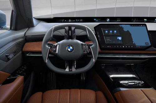 BMW, BMW i7, BMW unveils new i7 with 450 miles range and Neue Klasse style [Images]