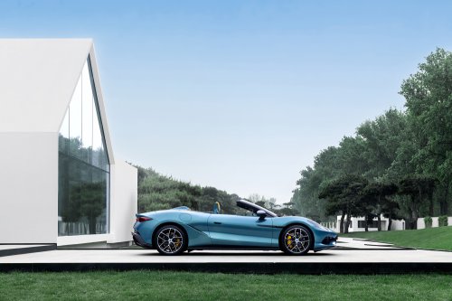 BYD Denza Z is a 1,000 hp luxury drop-top EV hypercar [Images]