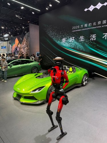 BYD, BYD's off-road brand debuts first EV sedan and sports car [Images]
