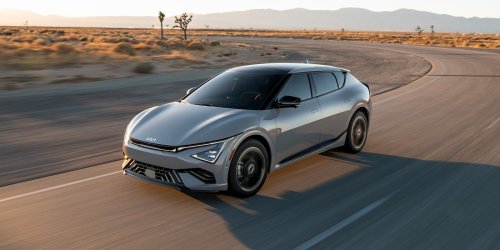 Kia, Kia cuts EV6 prices by $5,000 on 2026 models