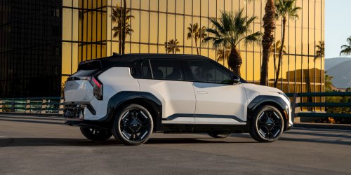 Kia builds the first EV3 prototypes in Mexico ahead of US sales