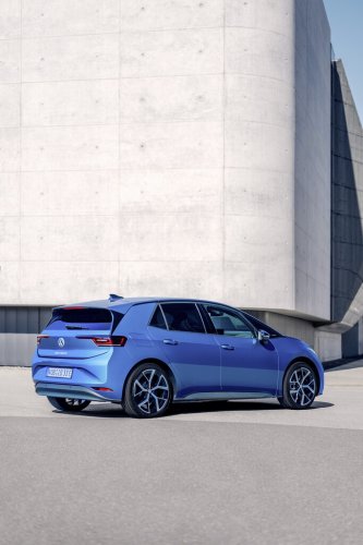 Volkswagen, Volkswagen ID.3 Neo EV debuts with new style, 400 miles of range