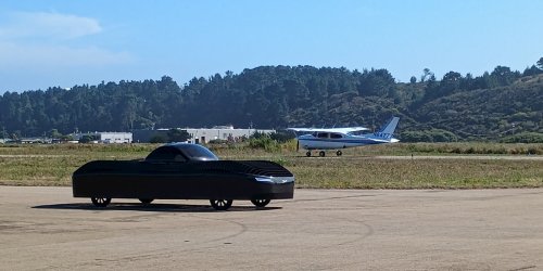 Tesla, Electric flying car that jumps over Tesla Cybertrucks is coming soon