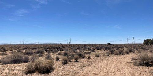 California bets on sodium-ion batteries for extreme heat regions