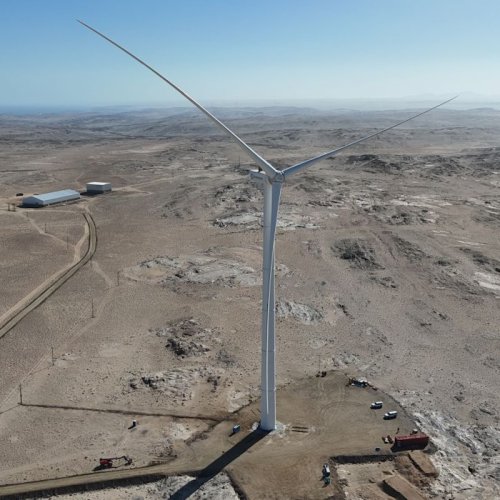 Fortescue Nabrawind deploy first crane-less wind turbine in Africa