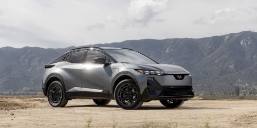Subaru, Subaru's new top-selling EV delivers 300 miles of range for $35K