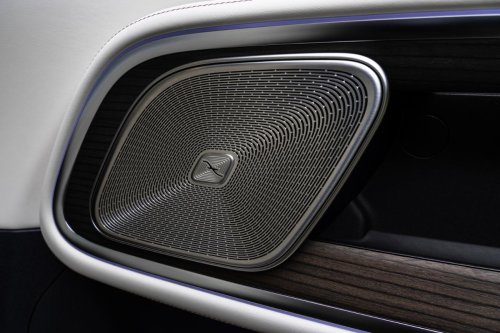 New Mercedes van combines limo luxury with lots of legroom