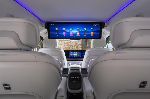 Mercedes, New Mercedes van combines limo luxury with lots of legroom