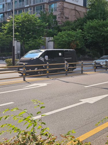 Kia, Kia's EV van is getting a big brother: First look at the PV7 [Images]