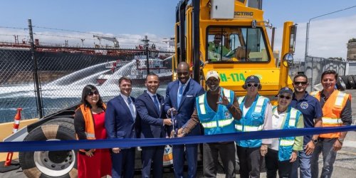 $383 million port grant to create 22,000 clean jobs in California