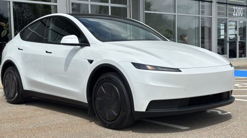 Tesla, Tesla Model Y, RWD, Tesla Model Y RWD 2026 Review: an entry-level trim with top-of-the-line technology