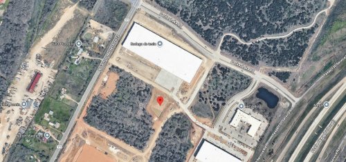 Tesla leases 683,000 sq ft Austin building in Musk's Texas sweep