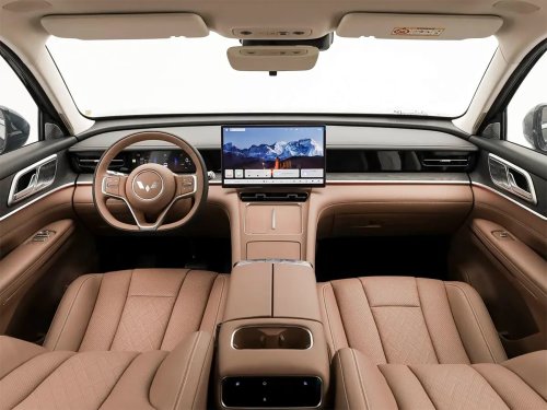 PHEV, GM, This 6 passenger, 780-mile PHEV from GM is ready for America