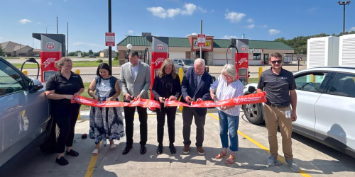 First federally funded EV chargers go online in Illinois