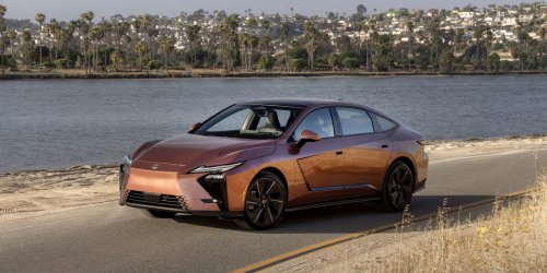 Lexus undercuts rivals with 2027 ES prices starting under $50,000