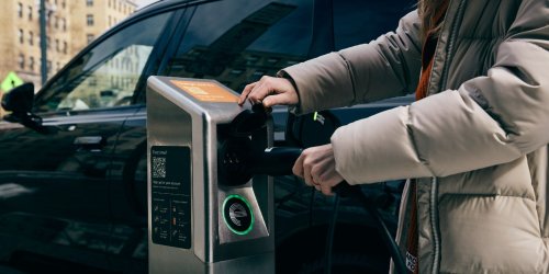 This Brooklyn startup will put nearly 700 EV plugs on NYC curbs