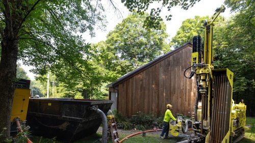 A gas utility is picking up the upfront tab for geothermal