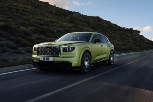 Bentley unveils Torcal, its first EV: 888 PS, 375 miles of range