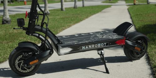 Nanrobot LS7+ review: This 70 mph electric scooter is absolutely insane