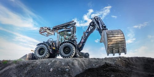 Watt's up, doc? Huddig hybrid loader gets a big battery boost [video]