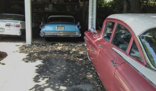 1959 Ford Fairlane vs 1959 Chevrolet Biscayne: One faded faster than expected