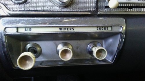 1959 Ford Fairlane vs 1959 Chevrolet Biscayne: One faded faster than expected